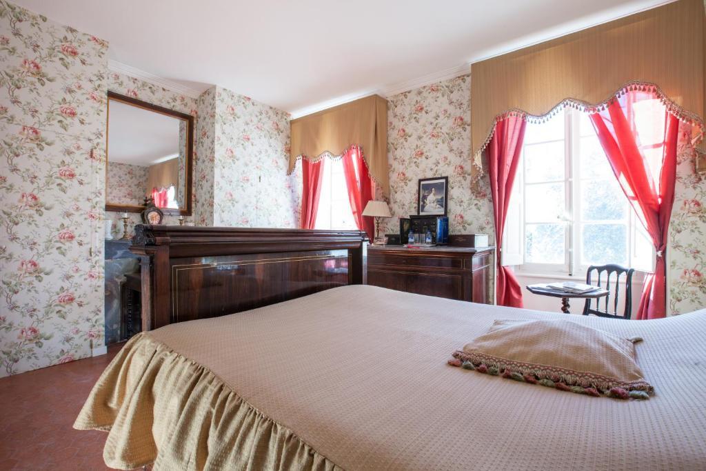 Chateau De Saint Martin Taradeau Oda fotoğraf